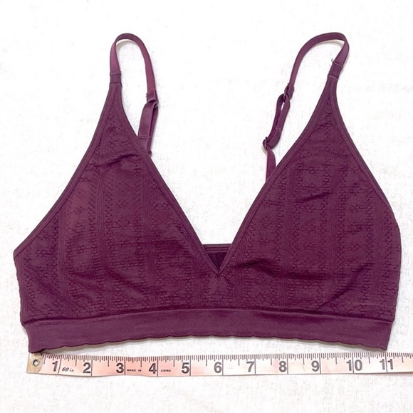 GymShark Pink Victoria Secret Set of Two Wireless Bras Size Small Women Sports - Picture 5 of 9